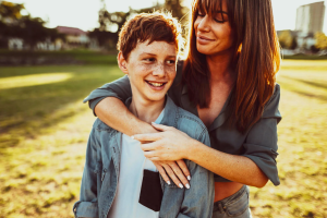 Мама и сын подросток