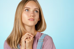 девушка милая юная