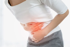 болит живот, спазм